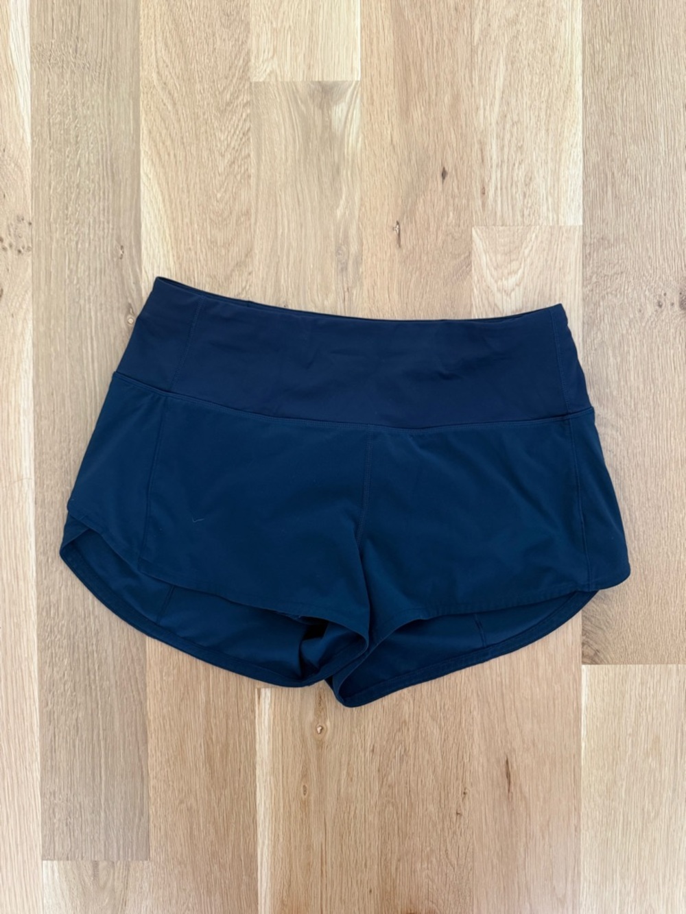 lululemon athletica Speed Up  High-Rise Shorts in Navy Blue